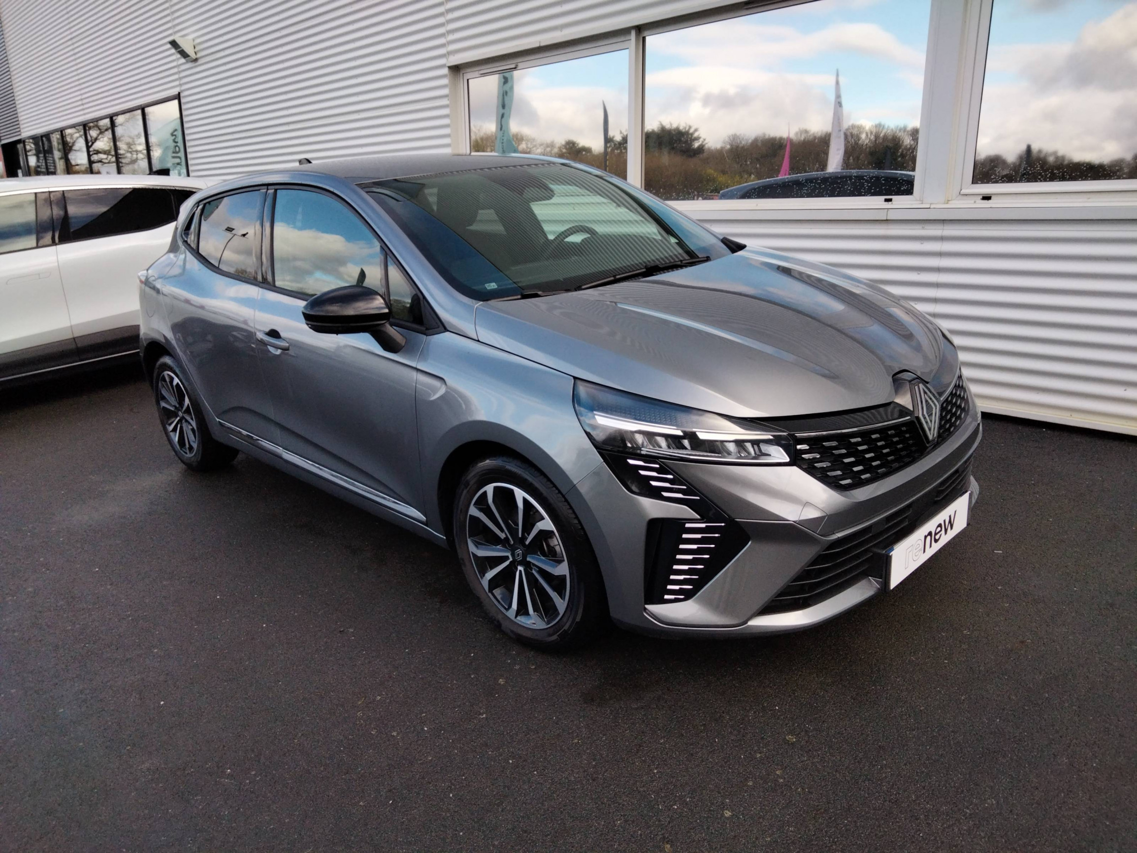 Vente en ligne Renault Clio 5 Clio TCe 90 ch GSR2 au prix de 17 990 €