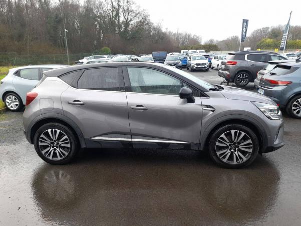 Vente en ligne Renault Captur  E-Tech Plug-in 160 au prix de 19 590 €