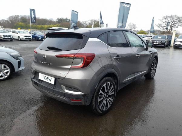 Vente en ligne Renault Captur  E-Tech Plug-in 160 au prix de 19 590 €
