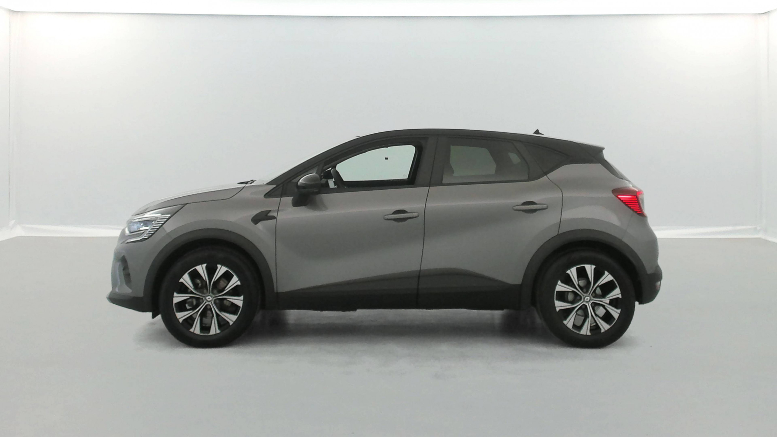 Vente en ligne Renault Captur  E-Tech full hybrid 145 au prix de 19 990 €