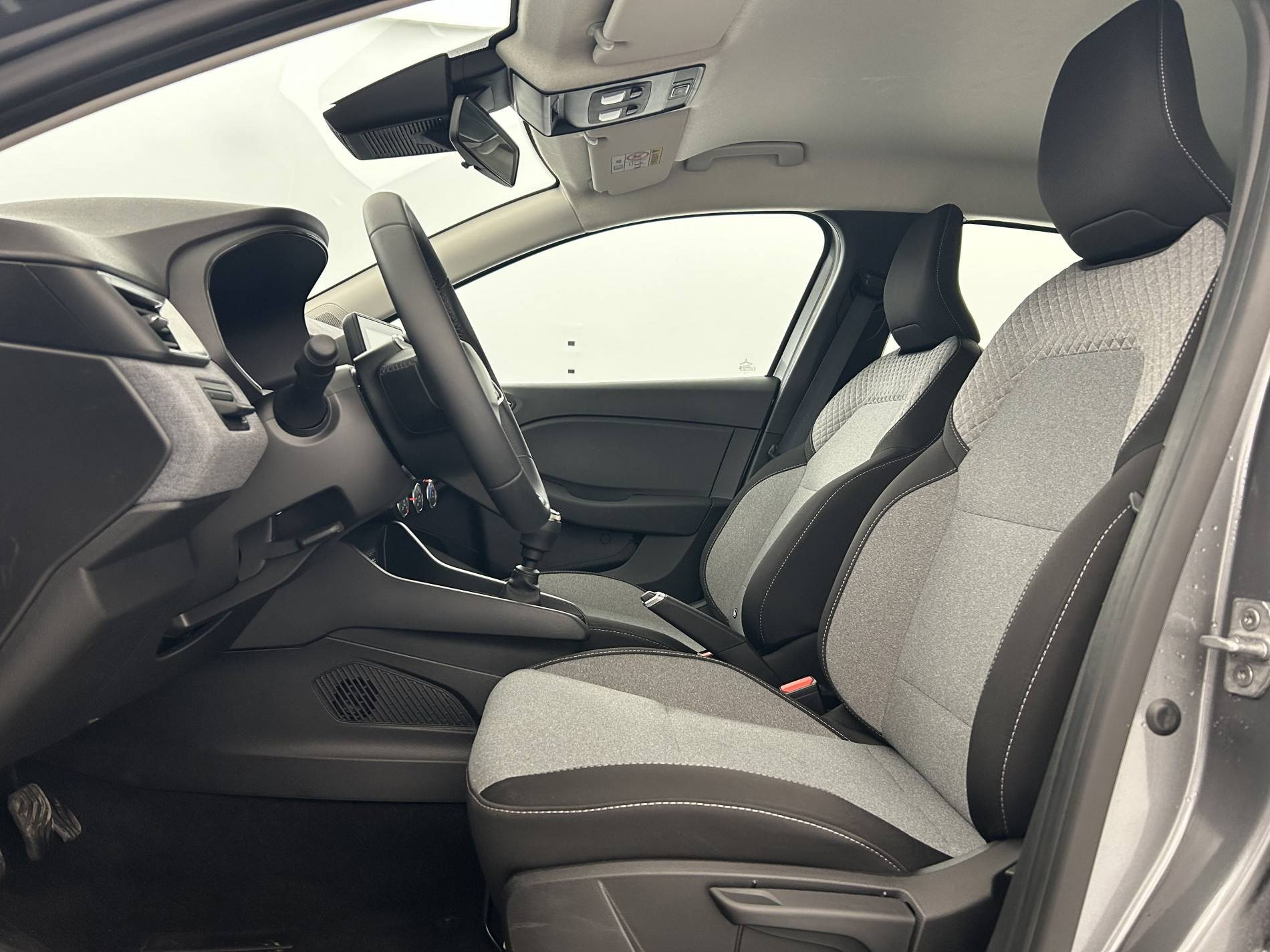 Vente en ligne Renault Clio 5 Clio Blue dCi 100 ch GSR2 au prix de 18 790 €