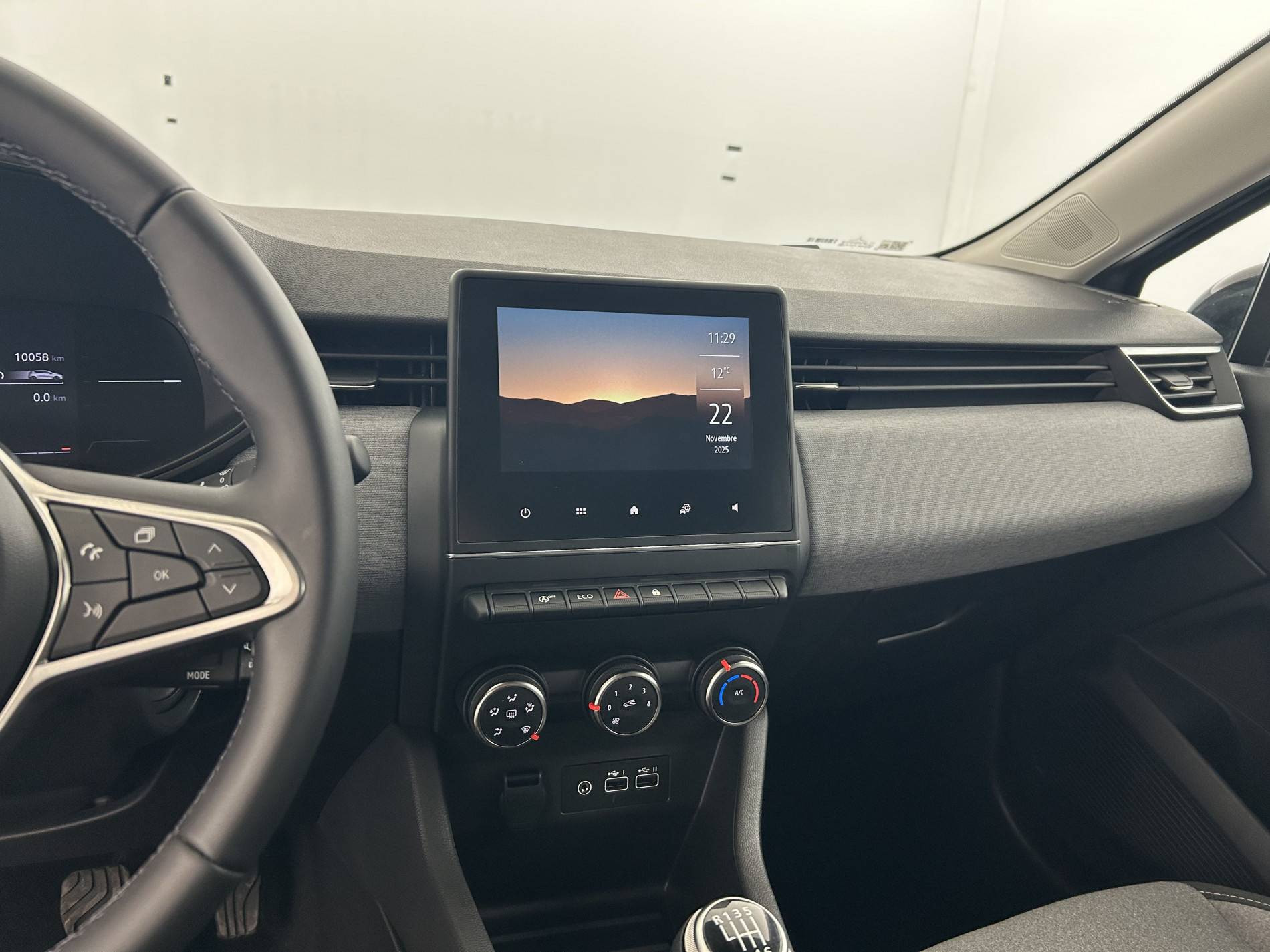 Vente en ligne Renault Clio 5 Clio Blue dCi 100 ch GSR2 au prix de 18 790 €