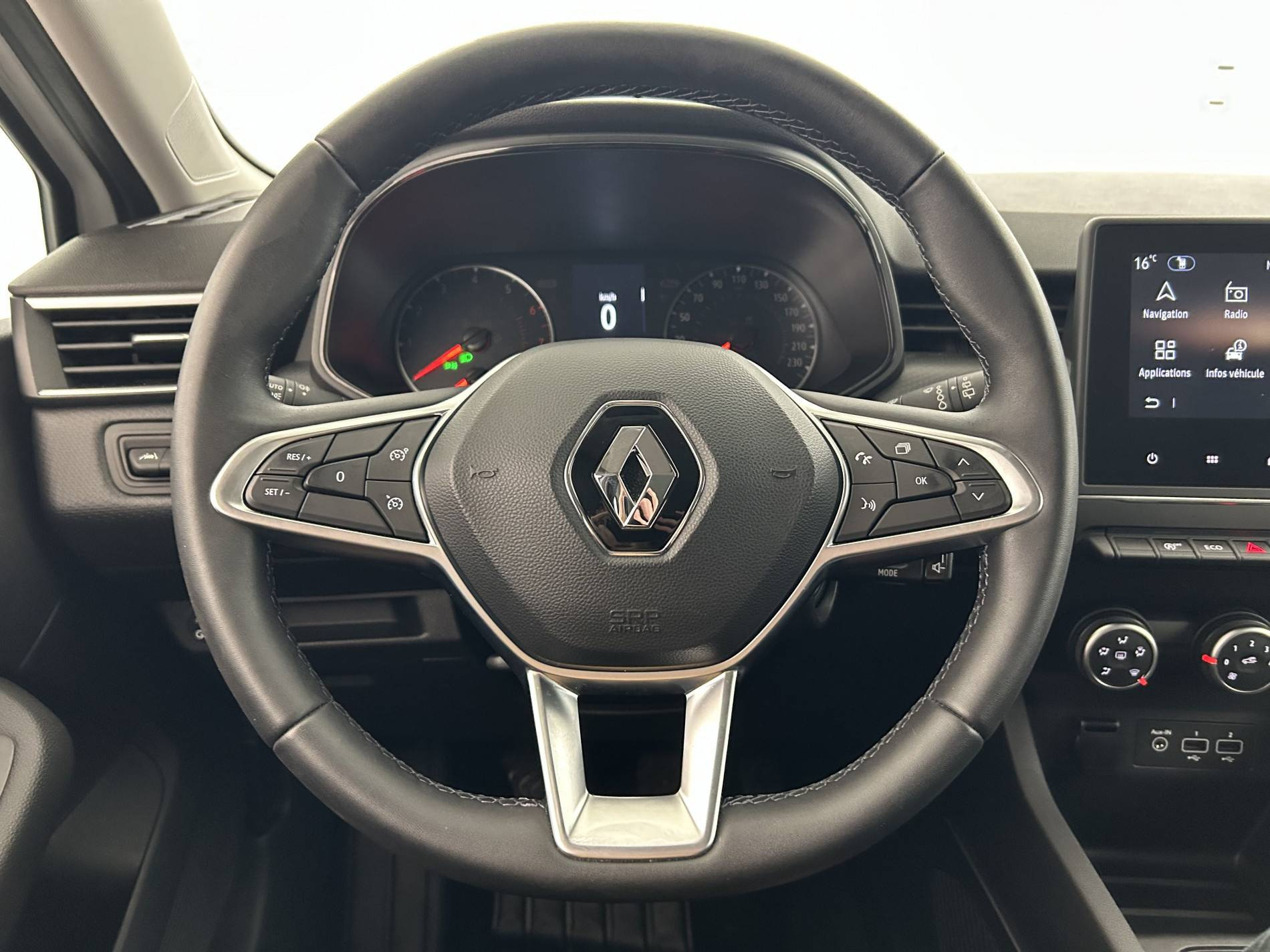 Vente en ligne Renault Clio 5 Clio TCe 100 GPL - 21N au prix de 14 590 €