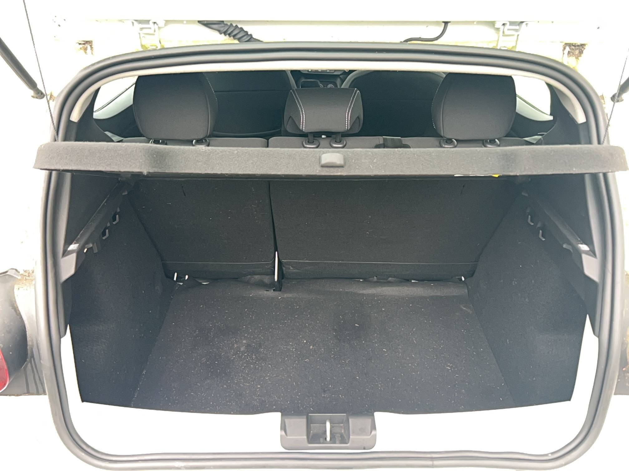 Vente en ligne Dacia Sandero 3  SCe 65 - 22 au prix de 12 590 €