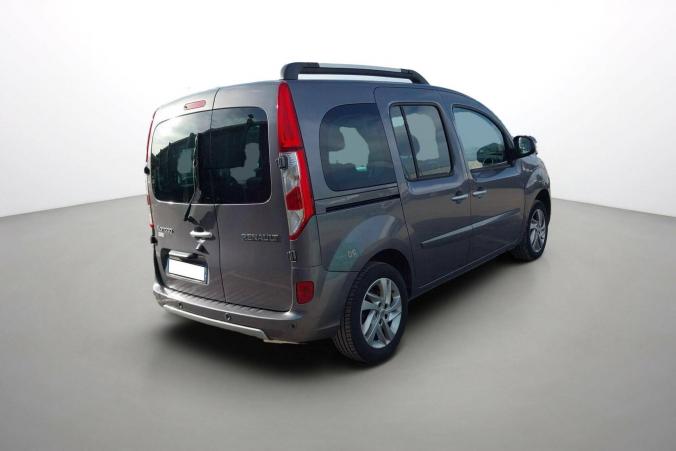 Vente en ligne Renault Kangoo  Blue dCi 115 au prix de 17 590 €