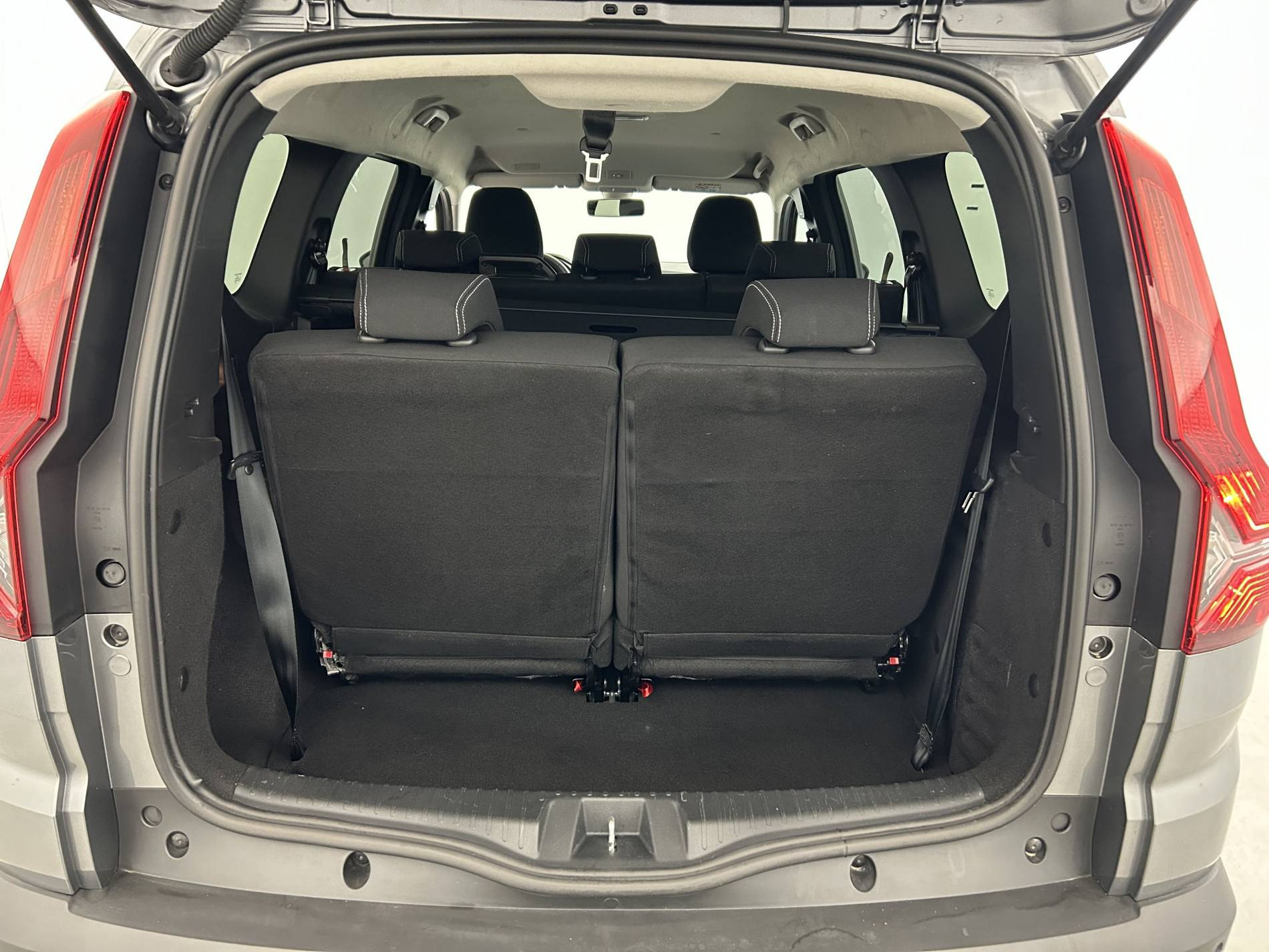 Vente en ligne Dacia Jogger  Hybrid 140 7 places au prix de 21 590 €