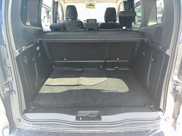 Vente en ligne Renault Kangoo  TCe 100 au prix de 23 990 €