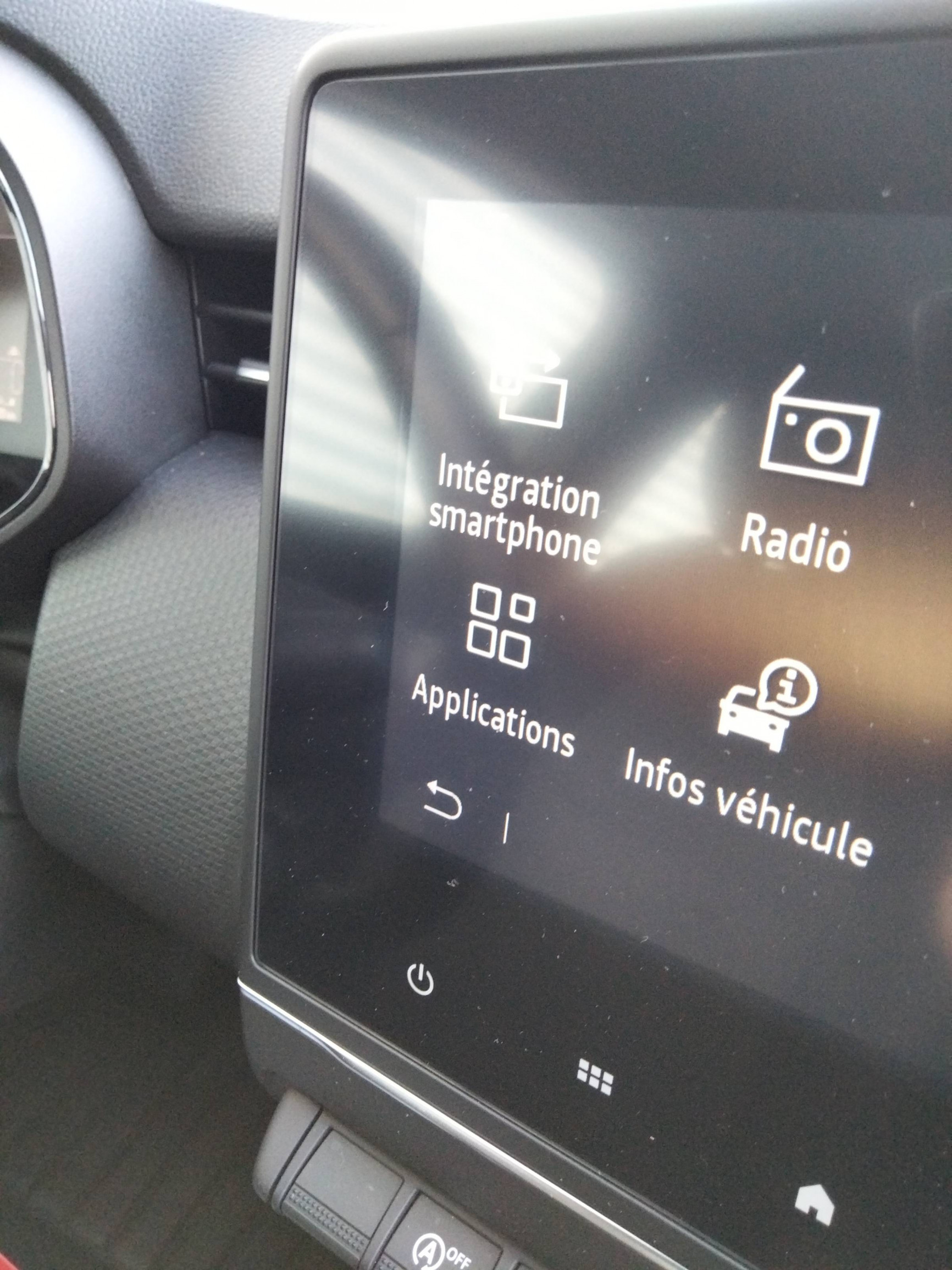 Vente en ligne Renault Clio 5 Clio SCe 65 - 21N au prix de 10 390 €