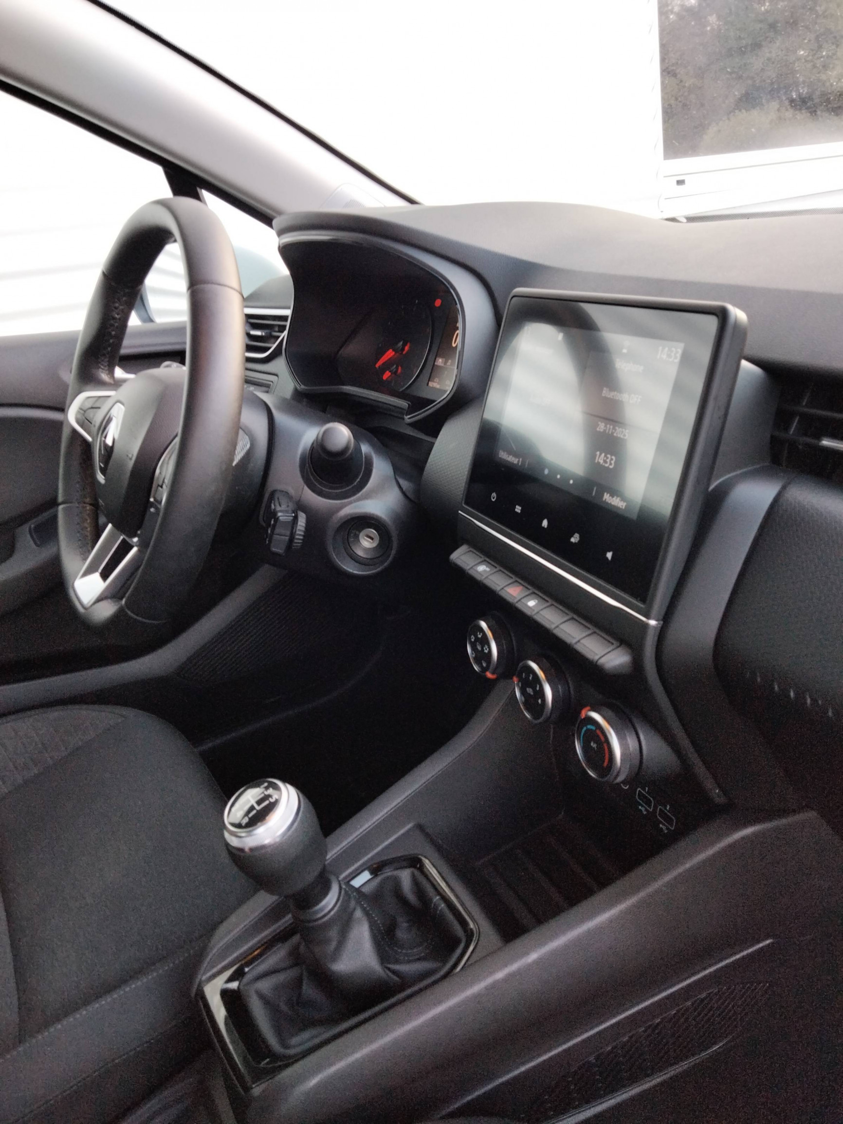 Vente en ligne Renault Clio 5 Clio SCe 65 - 21N au prix de 10 390 €