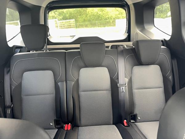 Vente en ligne Renault Kangoo  TCe 100 au prix de 23 990 €