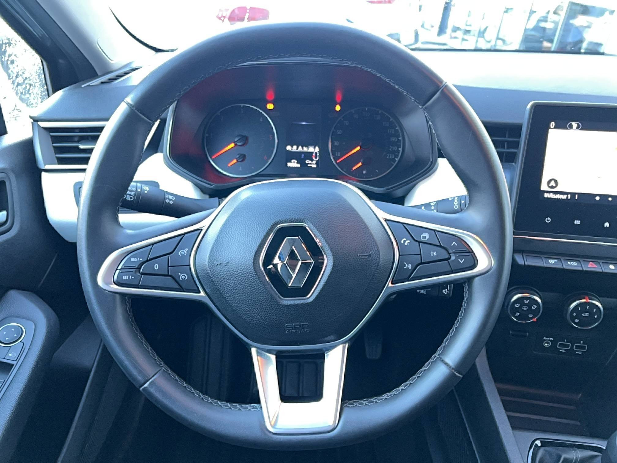 Vente en ligne Renault Clio 5 Clio Blue dCi 100 au prix de 14 990 €