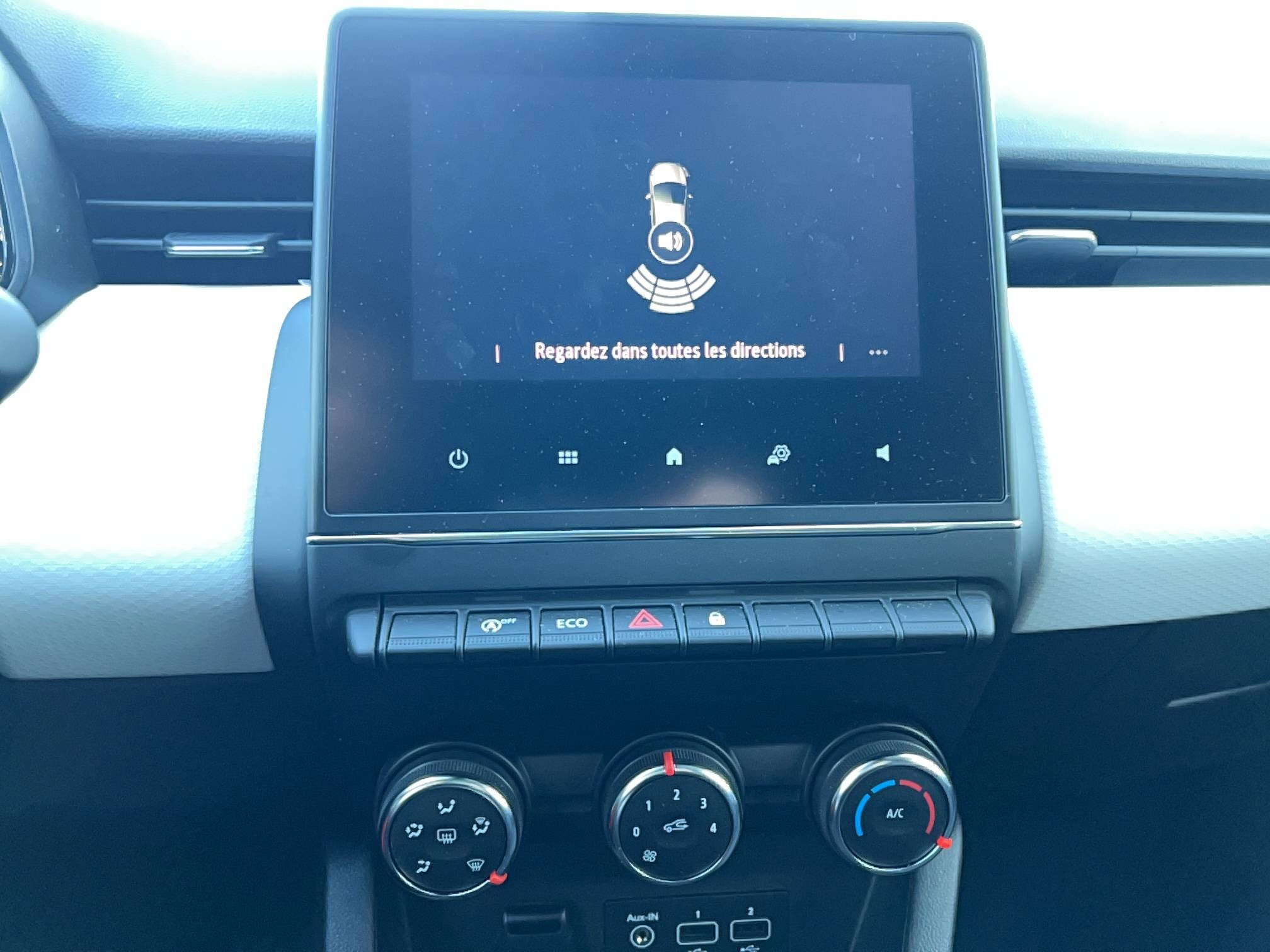 Vente en ligne Renault Clio 5 Clio Blue dCi 100 au prix de 14 990 €