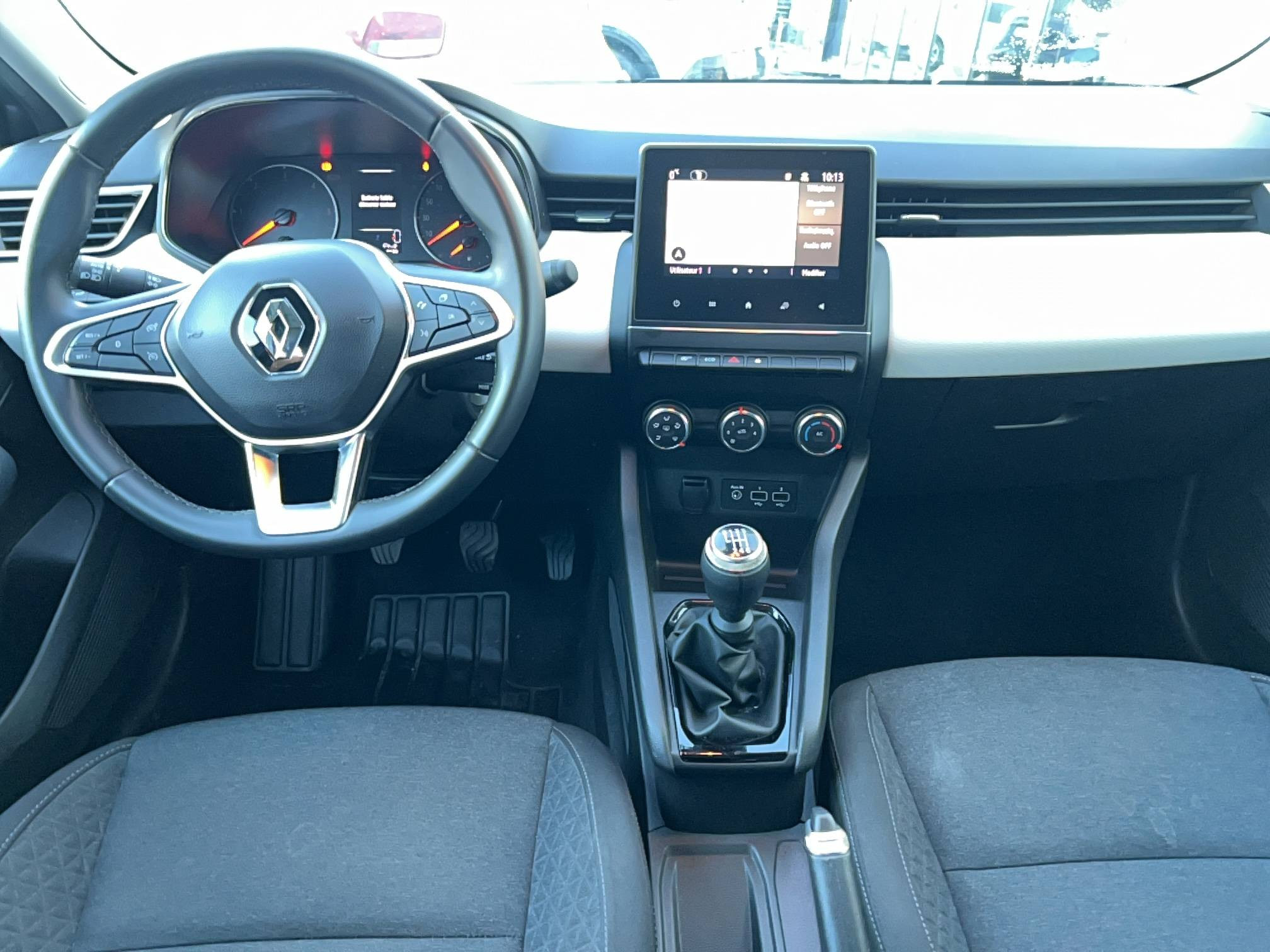 Vente en ligne Renault Clio 5 Clio Blue dCi 100 au prix de 14 990 €