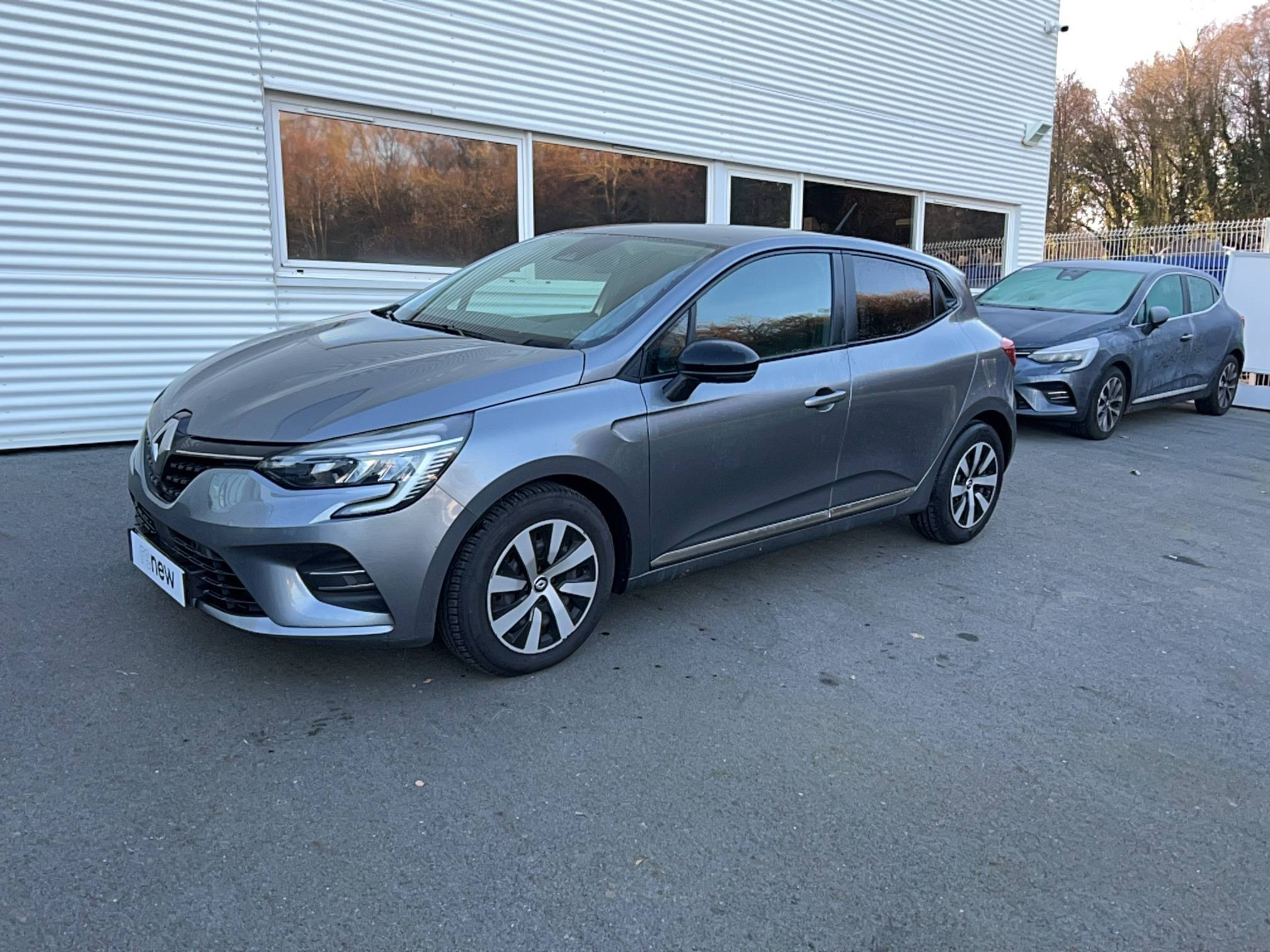 Renault Clio 5 Clio Blue dCi 100 occasion de 2023 en vente à Guingamp