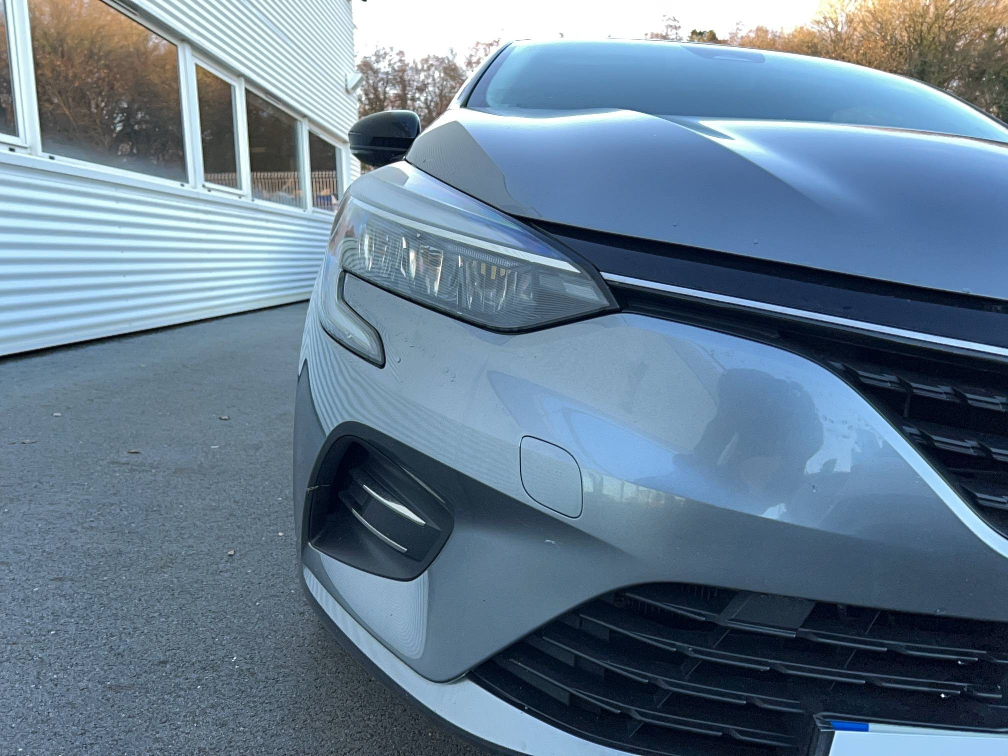 Vente en ligne Renault Clio 5 Clio Blue dCi 100 au prix de 14 990 €