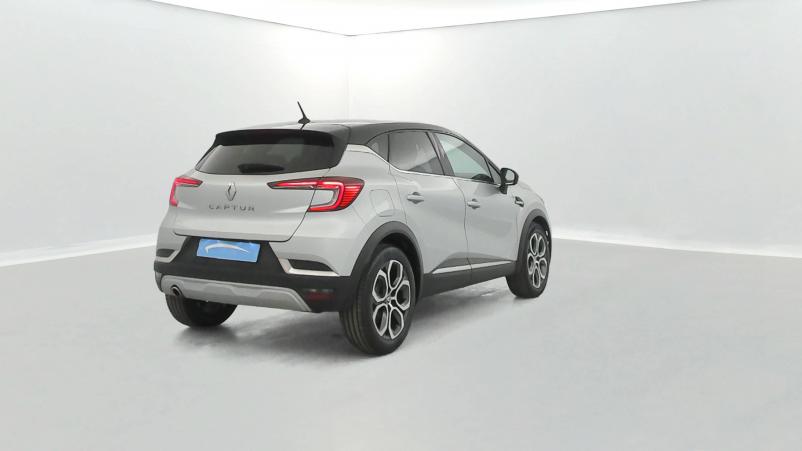 Vente en ligne Renault Captur  Blue dCi 115 au prix de 16 590 €