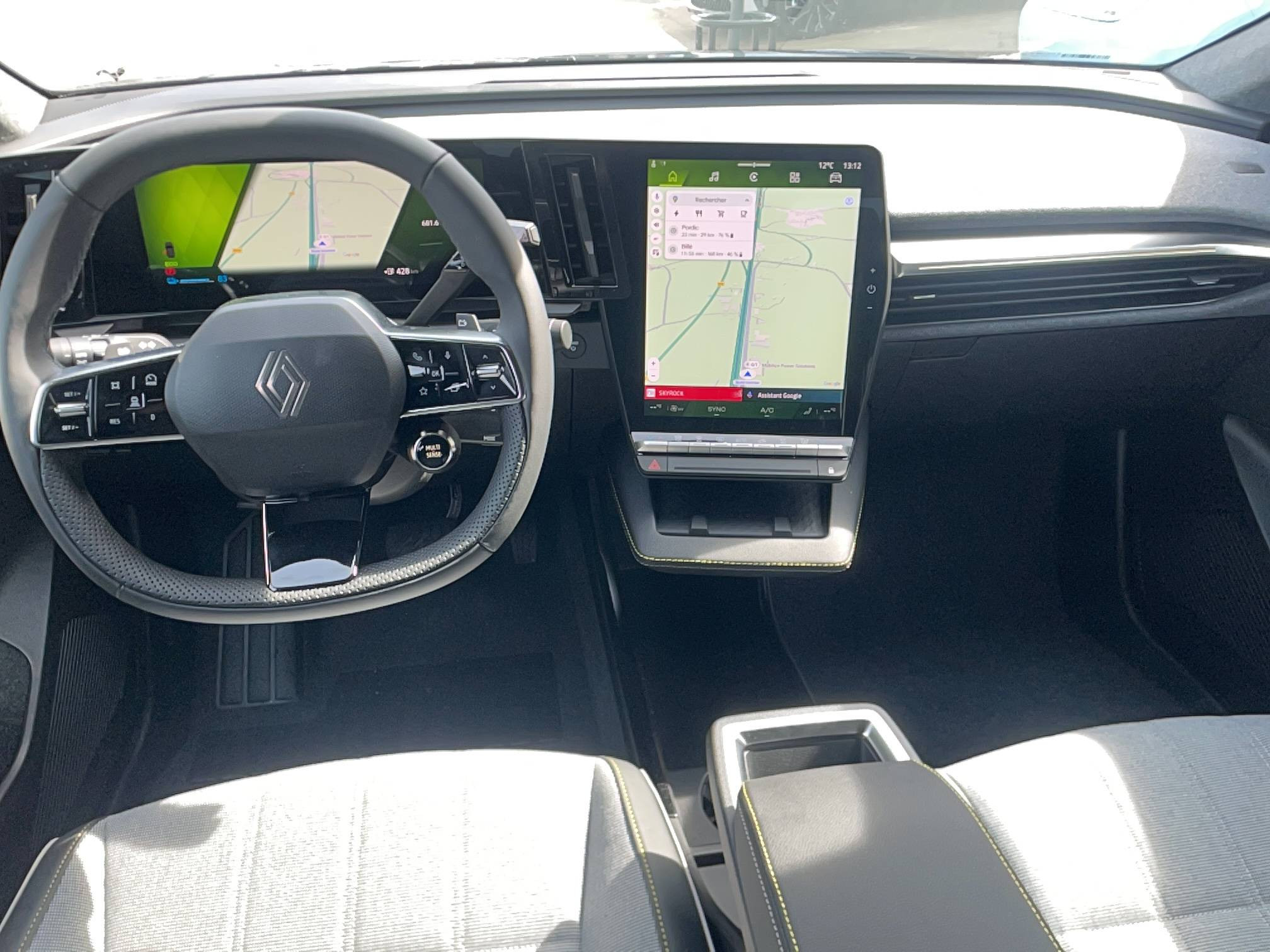 Vente en ligne Renault Scenic E-Tech  220 ch grande autonomie au prix de 47 590 €