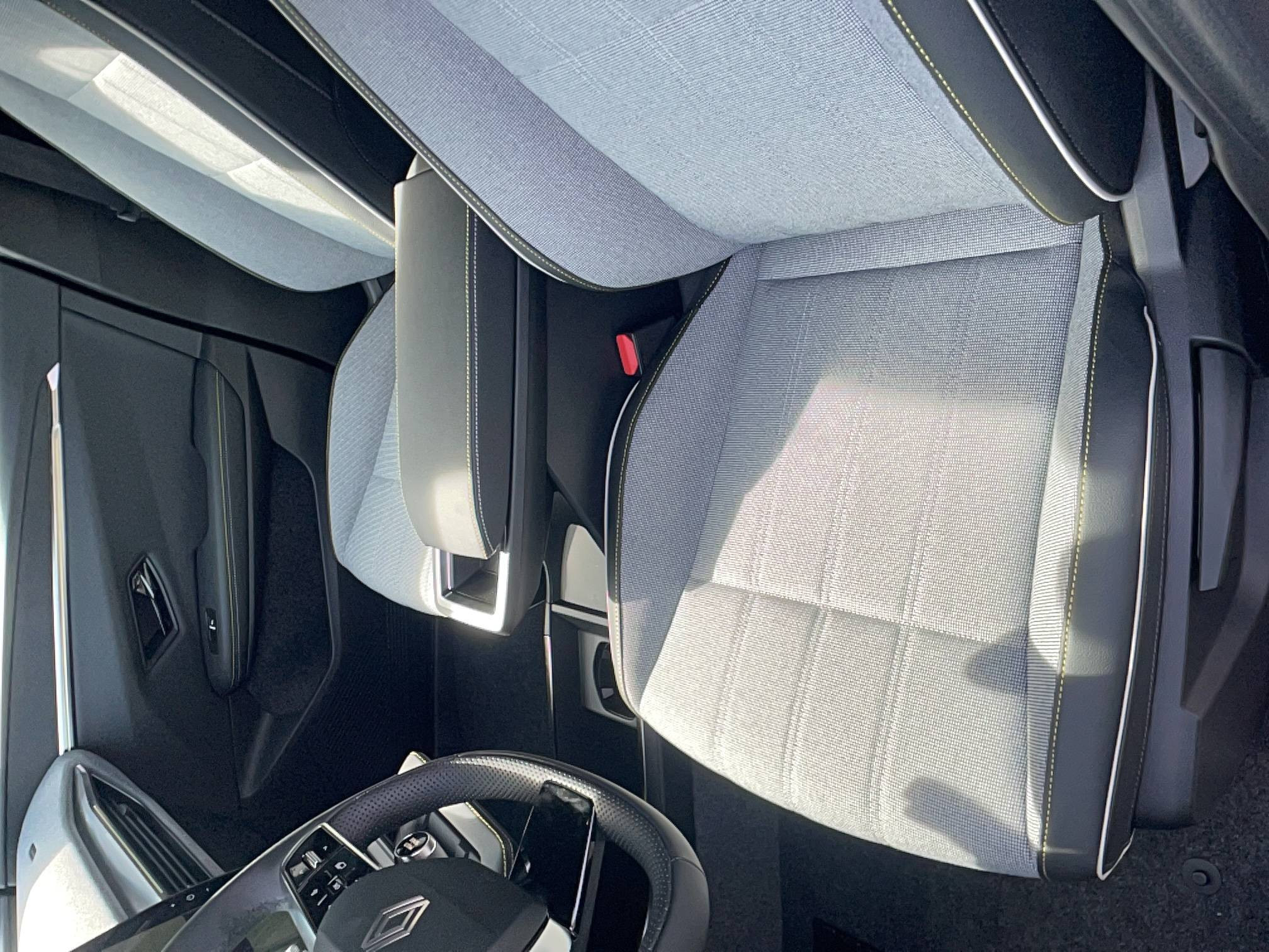 Vente en ligne Renault Scenic E-Tech  220 ch grande autonomie au prix de 47 590 €