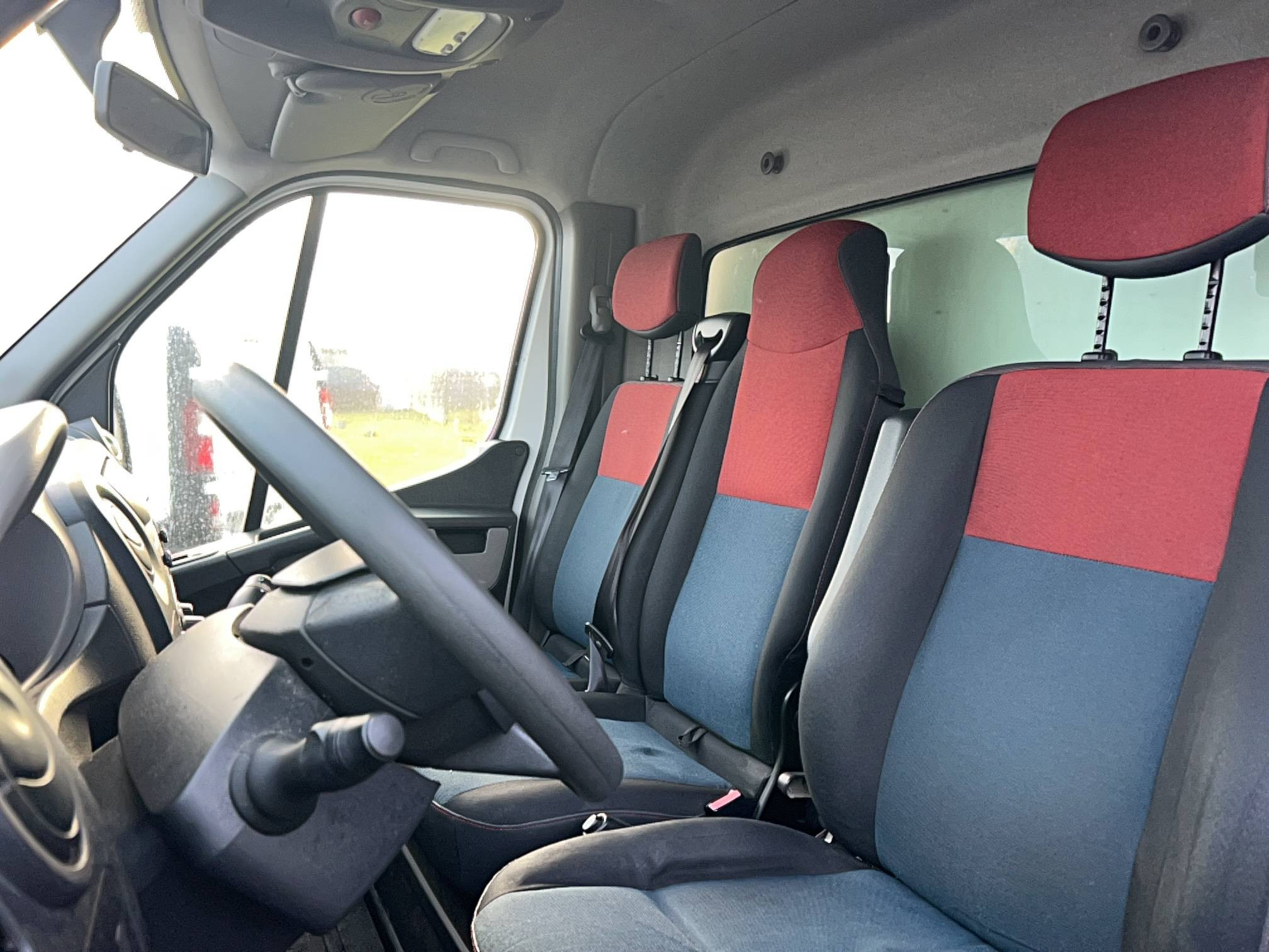 Vente en ligne Renault Master 3 Châssis Cabine MASTER CC L2 3.5t 2.3 dCi 130 E6 au prix de 23 990 €