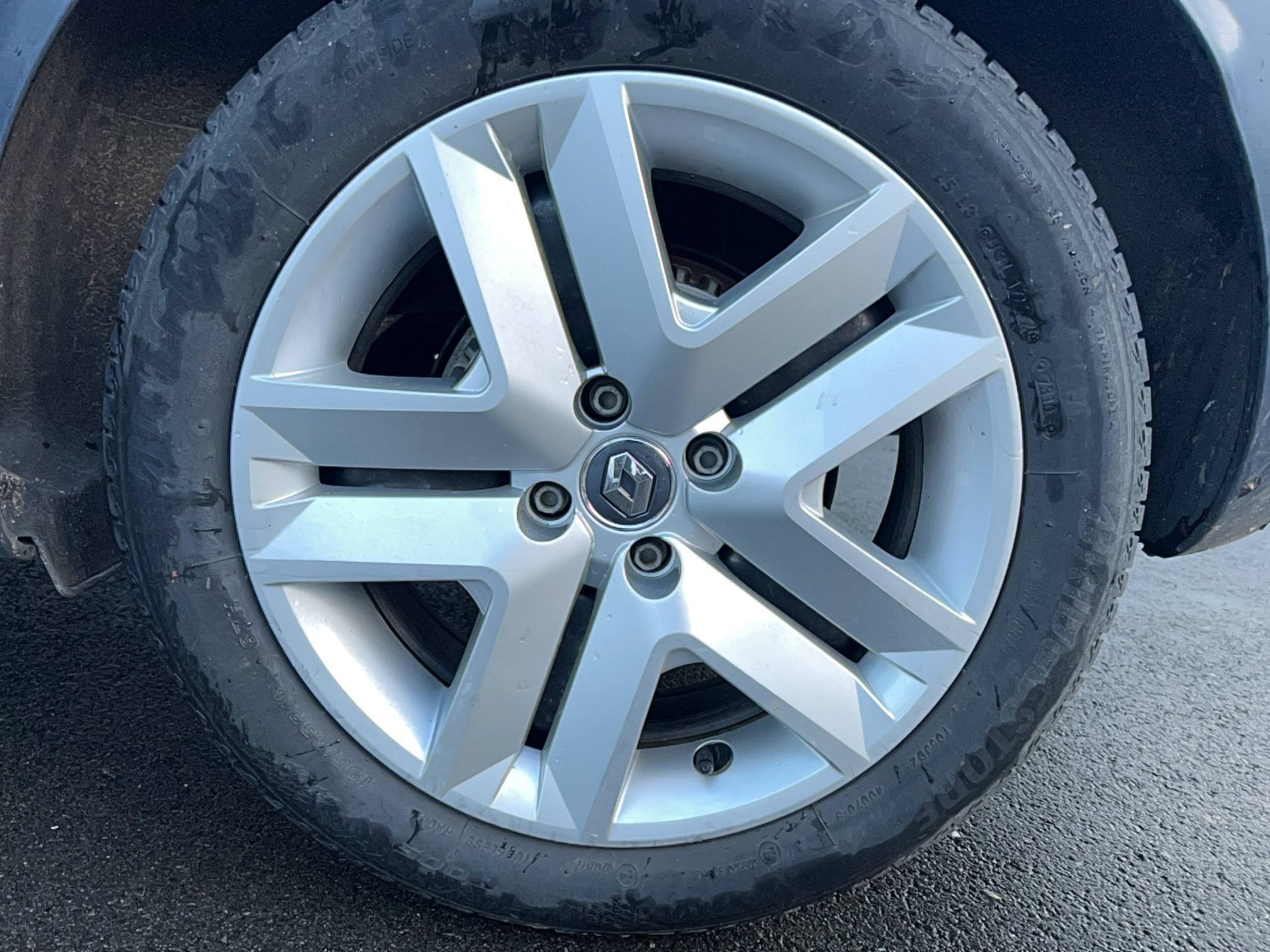 Vente en ligne Renault Clio 5 Clio Blue dCi 100 - 21N au prix de 13 390 €