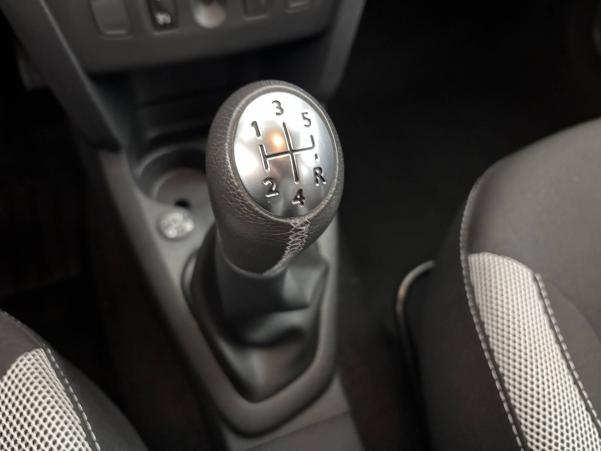 Vente en ligne Dacia Sandero  ECO-G 100 au prix de 12 590 €
