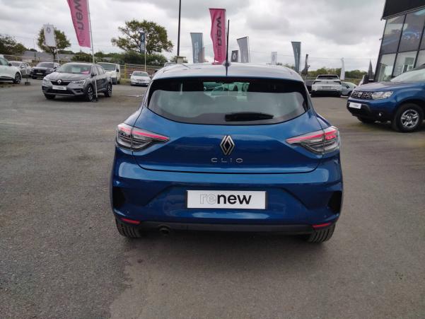 Vente en ligne Renault Clio 5 Clio TCe 90 au prix de 15 590 €