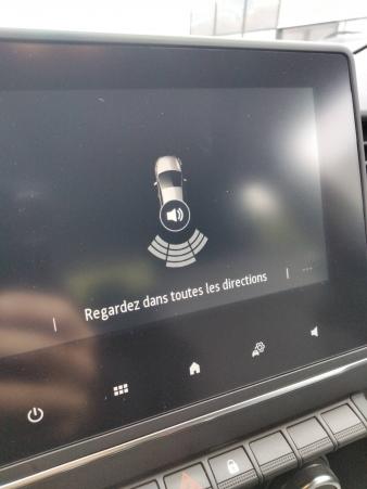 Vente en ligne Renault Clio 5 Clio TCe 90 au prix de 15 590 €
