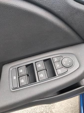 Vente en ligne Renault Clio 5 Clio TCe 90 au prix de 15 590 €