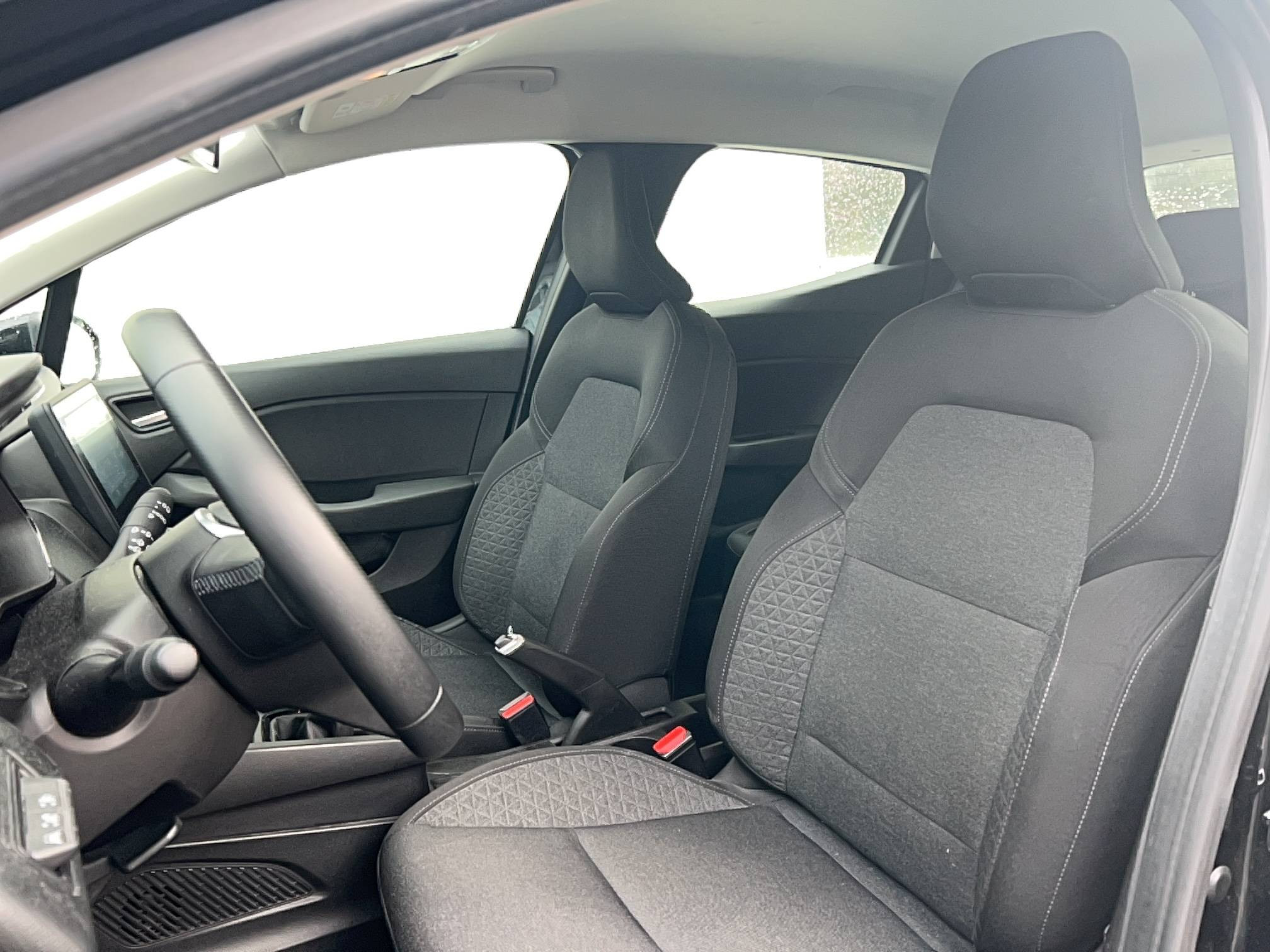 Vente en ligne Renault Clio 5 Clio Blue dCi 100 - 21N au prix de 13 990 €