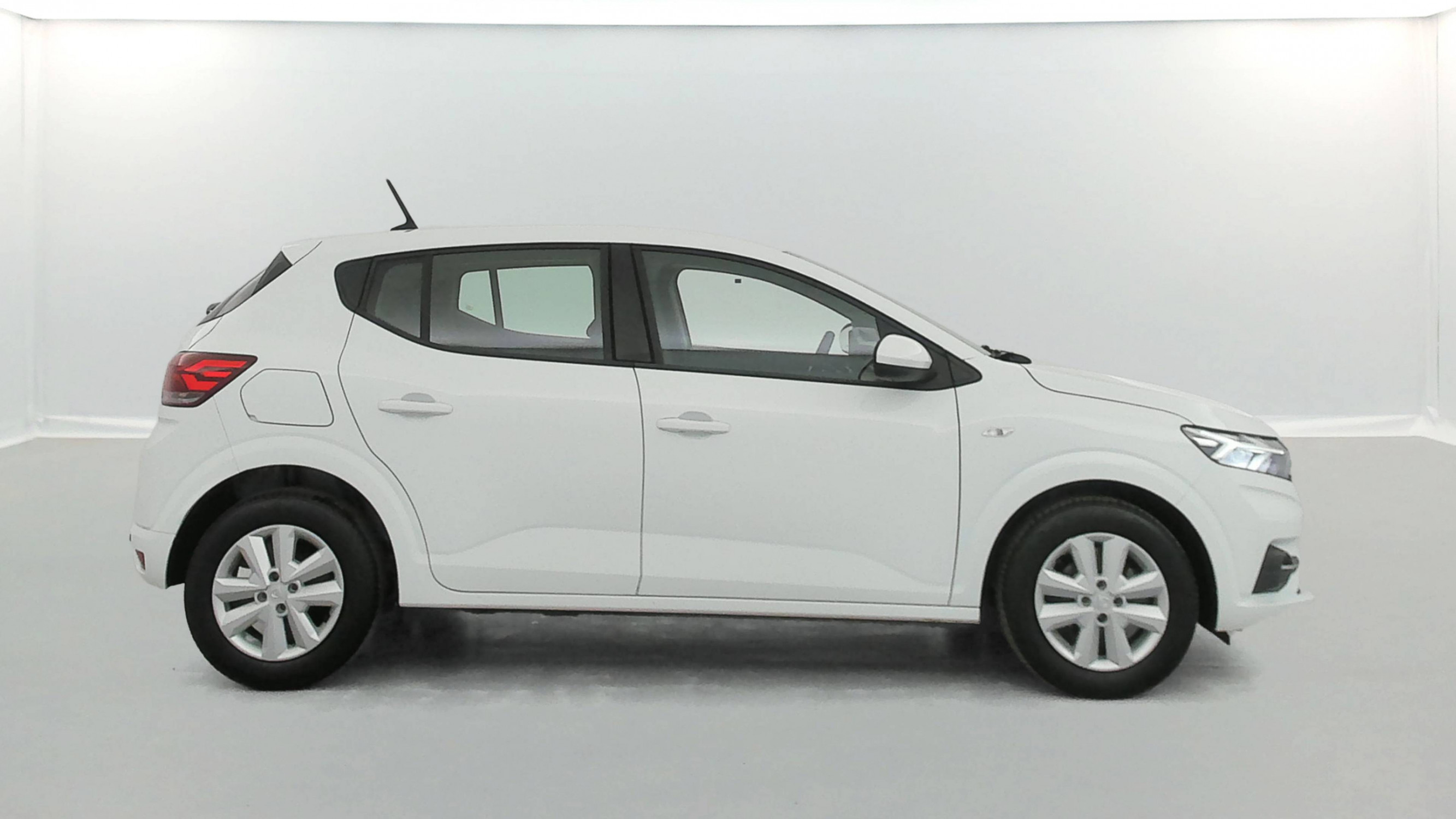 Vente en ligne Dacia Sandero 3  SCe 65 - 22 au prix de 12 590 €