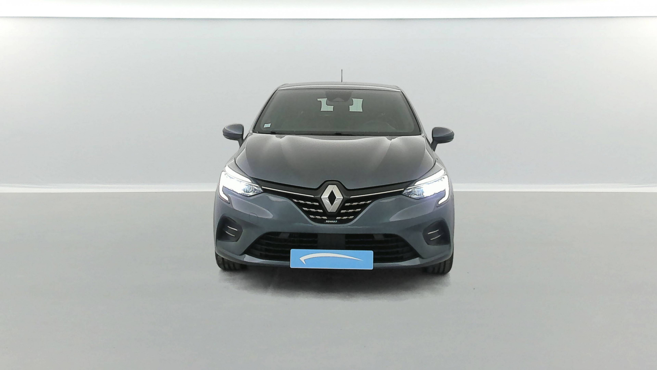 Vente en ligne Renault Clio 5 Clio TCe 90 - 21 au prix de 12 790 €