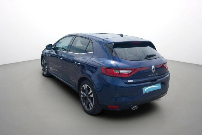 Vente en ligne Renault Megane 4 Mégane IV Berline Blue dCi 150 EDC au prix de 17 990 €