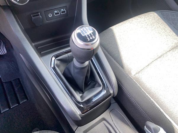 Vente en ligne Renault Clio 5 Clio TCe 90 au prix de 14 990 €