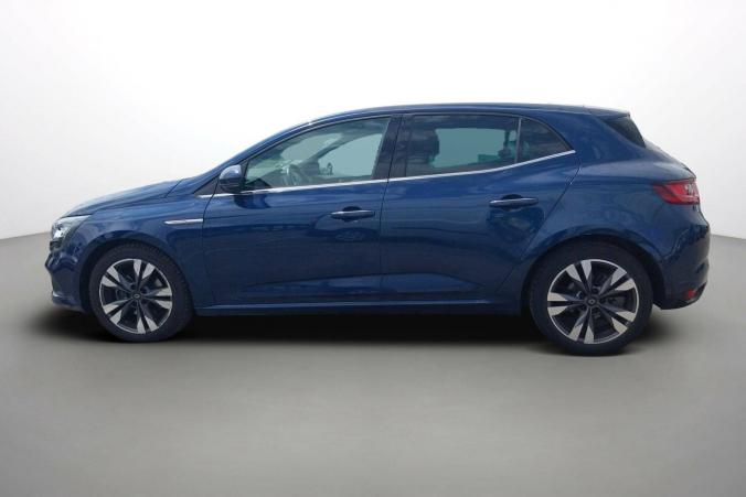 Vente en ligne Renault Megane 4 Mégane IV Berline Blue dCi 150 EDC au prix de 17 990 €