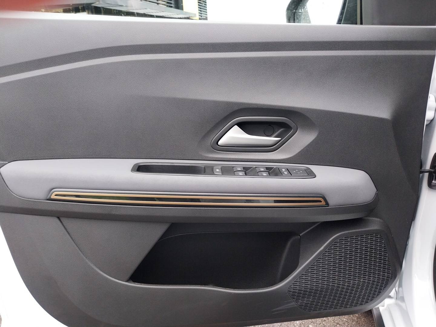 Vente en ligne Dacia Sandero  ECO-G 100 GSR2 au prix de 18 199 €