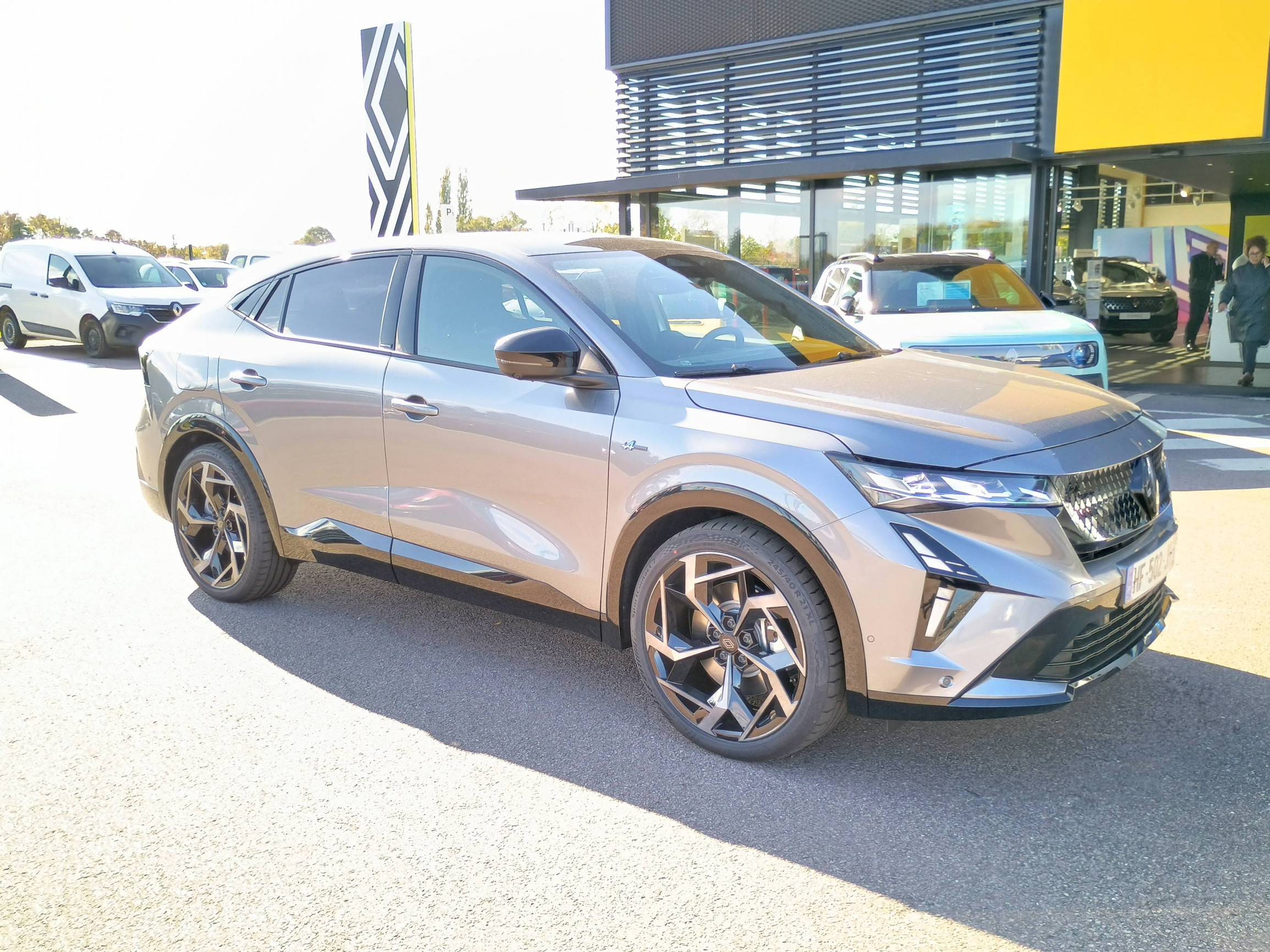 Vente en ligne Renault Rafale  hyper hybrid E-Tech 4x4 300 au prix de 55 700 €