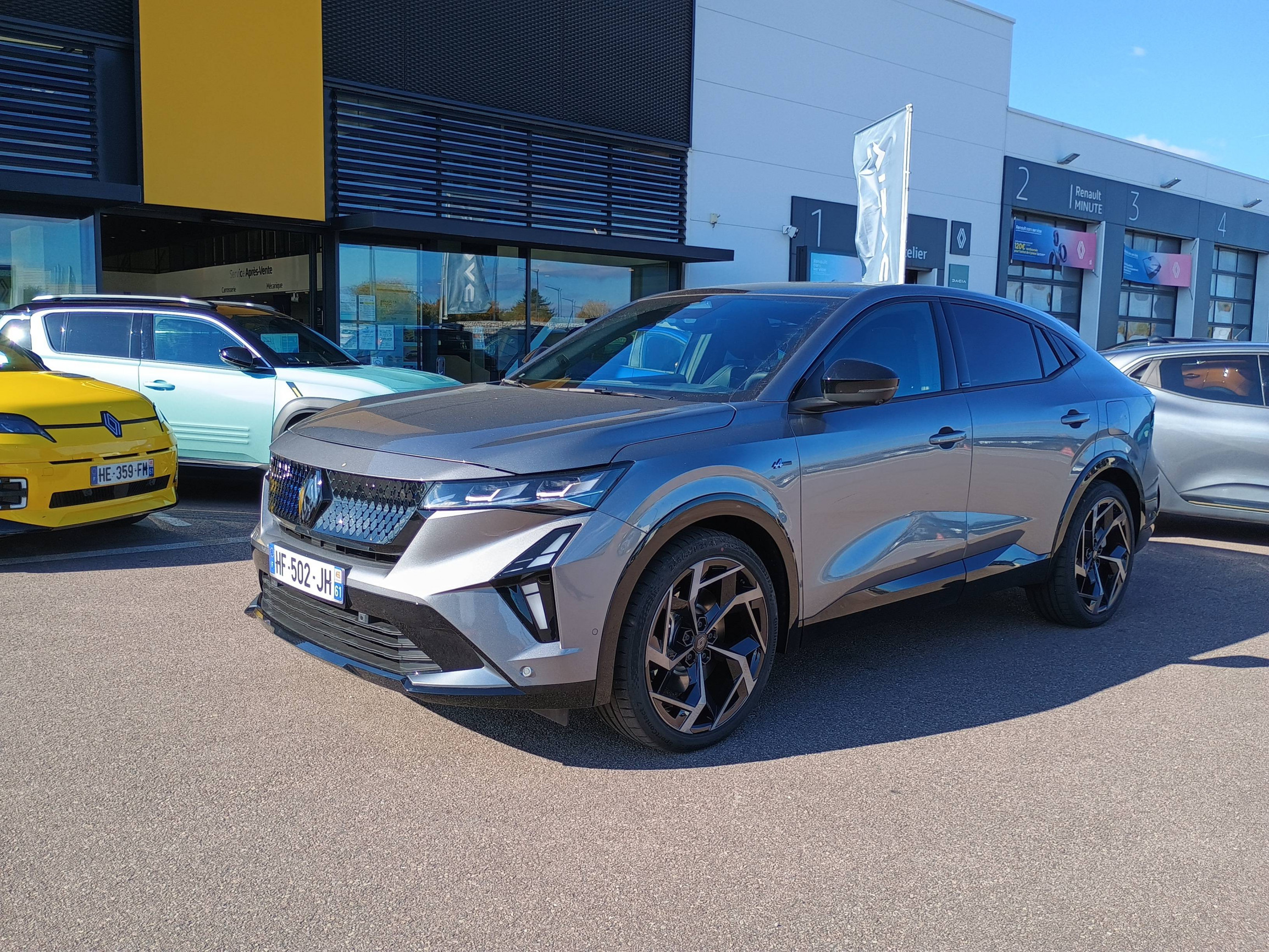 Renault Rafale  hyper hybrid E-Tech 4x4 300 occasion de 2025 en vente à Alençon