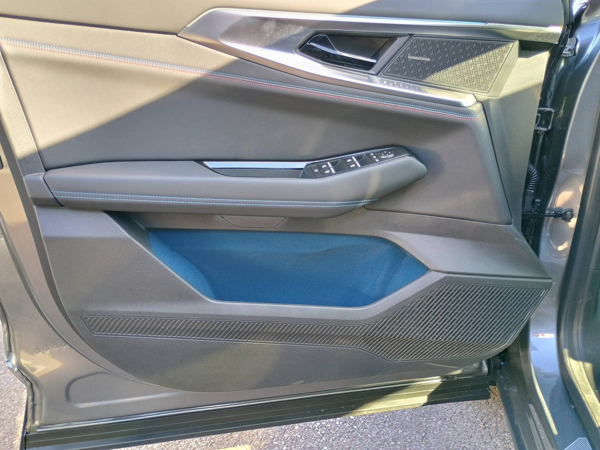 Vente en ligne Renault Rafale  hyper hybrid E-Tech 4x4 300 au prix de 55 700 €