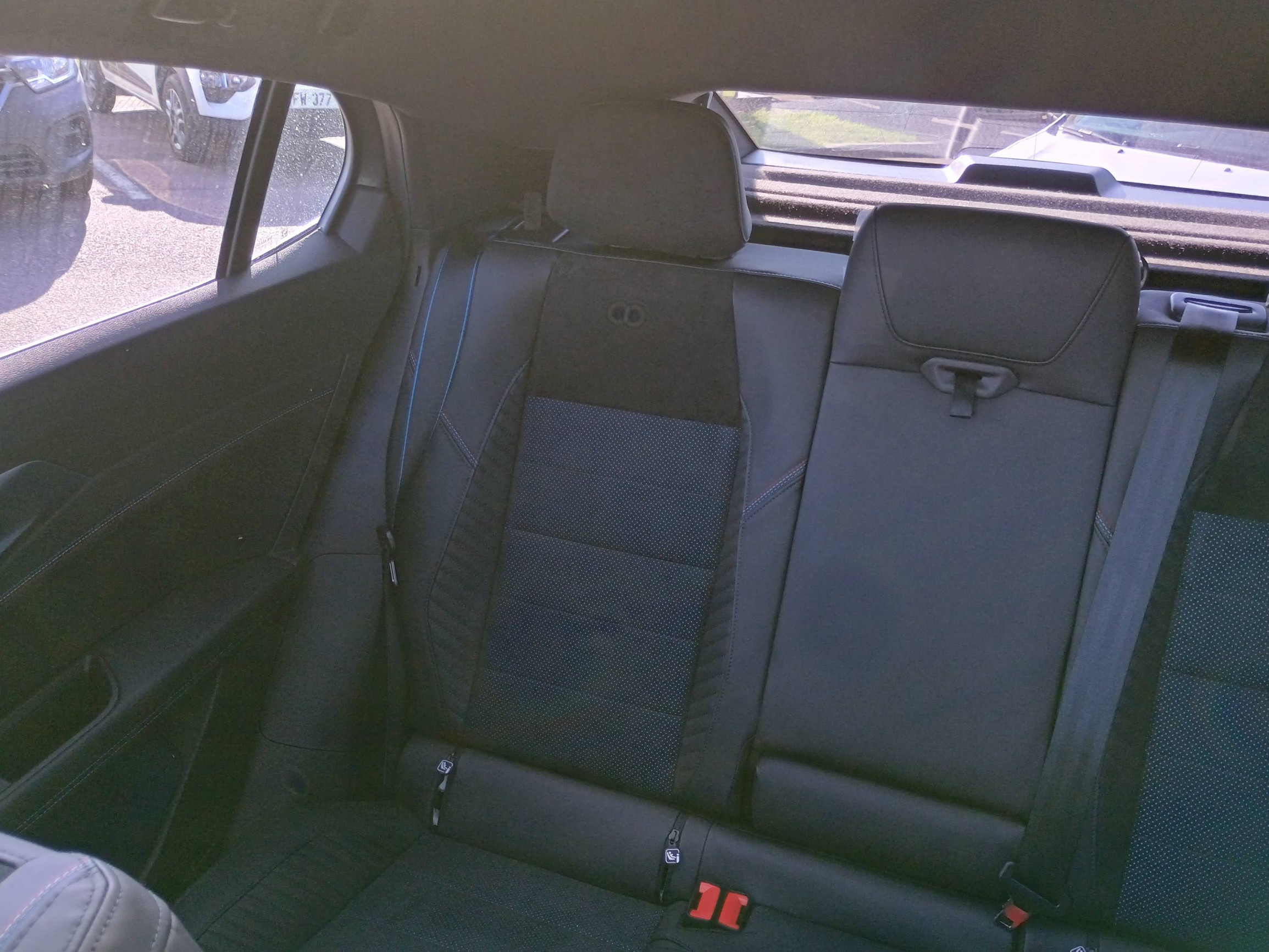 Vente en ligne Renault Rafale  hyper hybrid E-Tech 4x4 300 au prix de 55 700 €