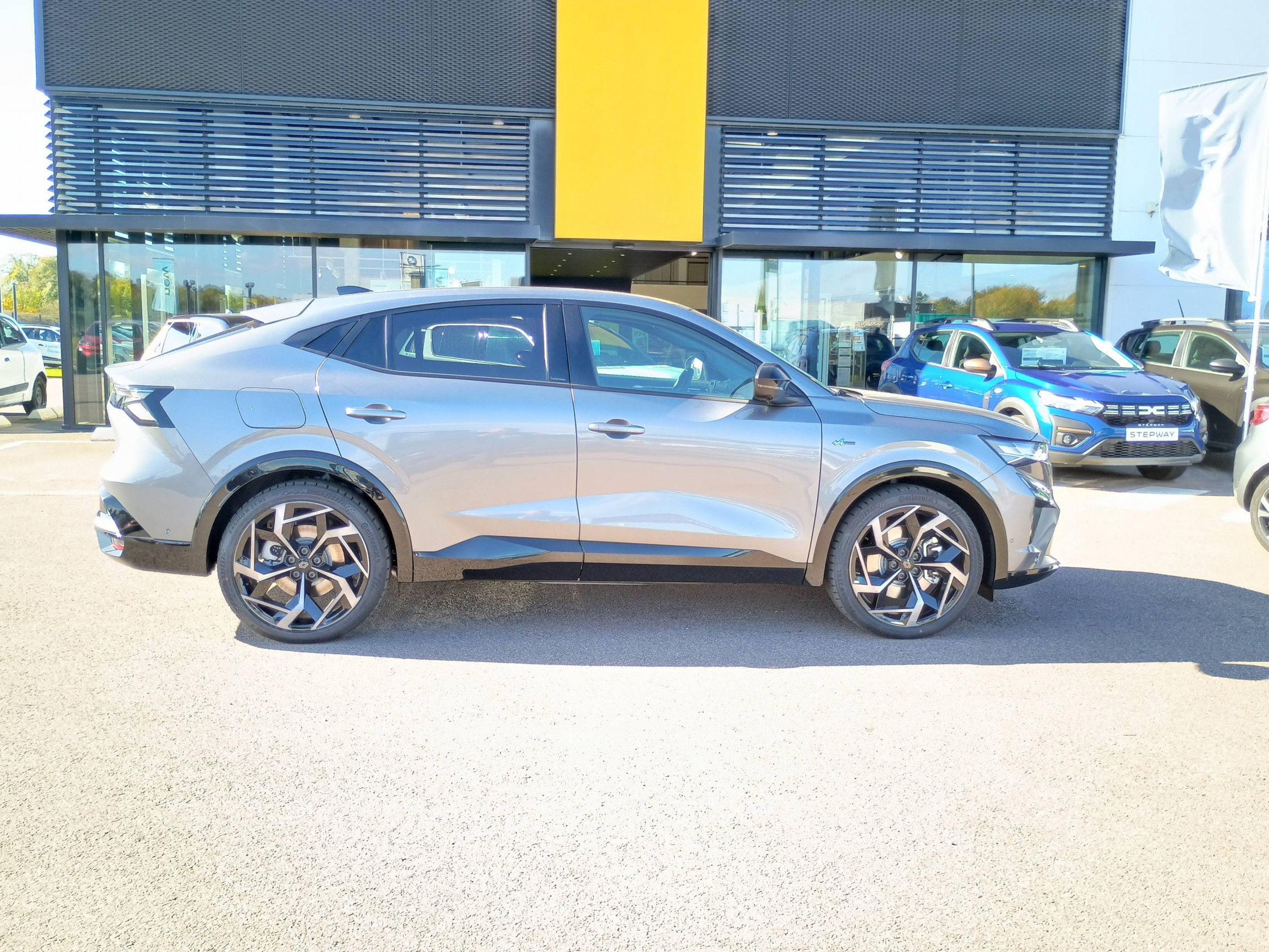 Vente en ligne Renault Rafale  hyper hybrid E-Tech 4x4 300 au prix de 55 700 €