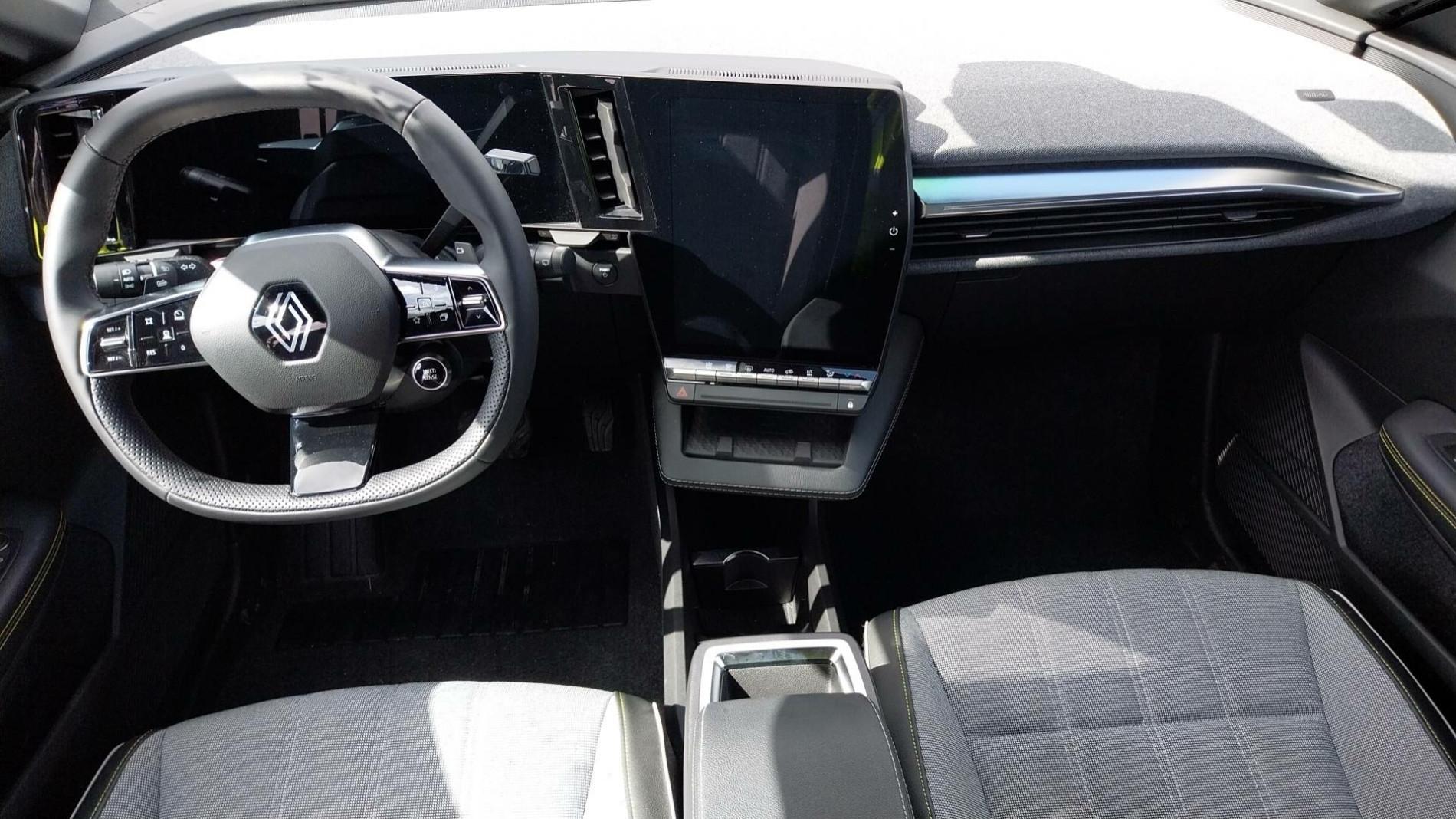 Vente en ligne Renault Megane E-Tech  220 ch autonomie confort GSR2 au prix de 29 714 €