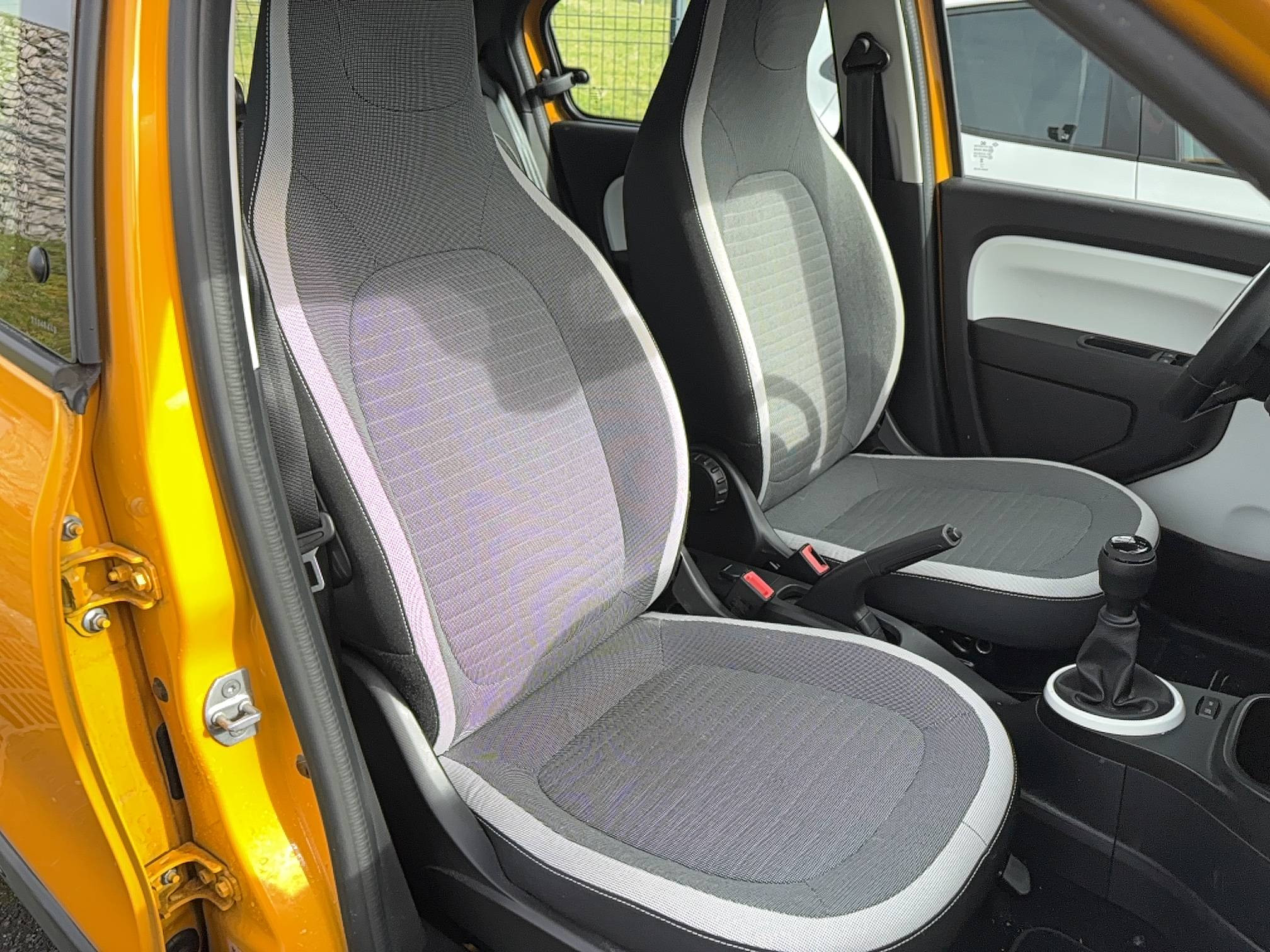 Vente en ligne Renault Twingo 3  SCe 65 au prix de 13 290 €