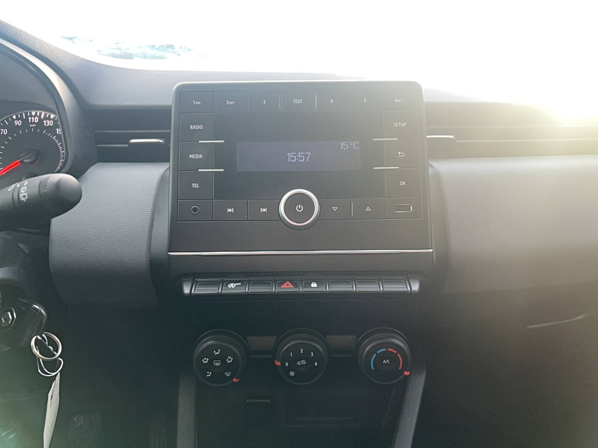 Vente en ligne Renault Clio 5 Clio SCe 65 au prix de 13 191 €