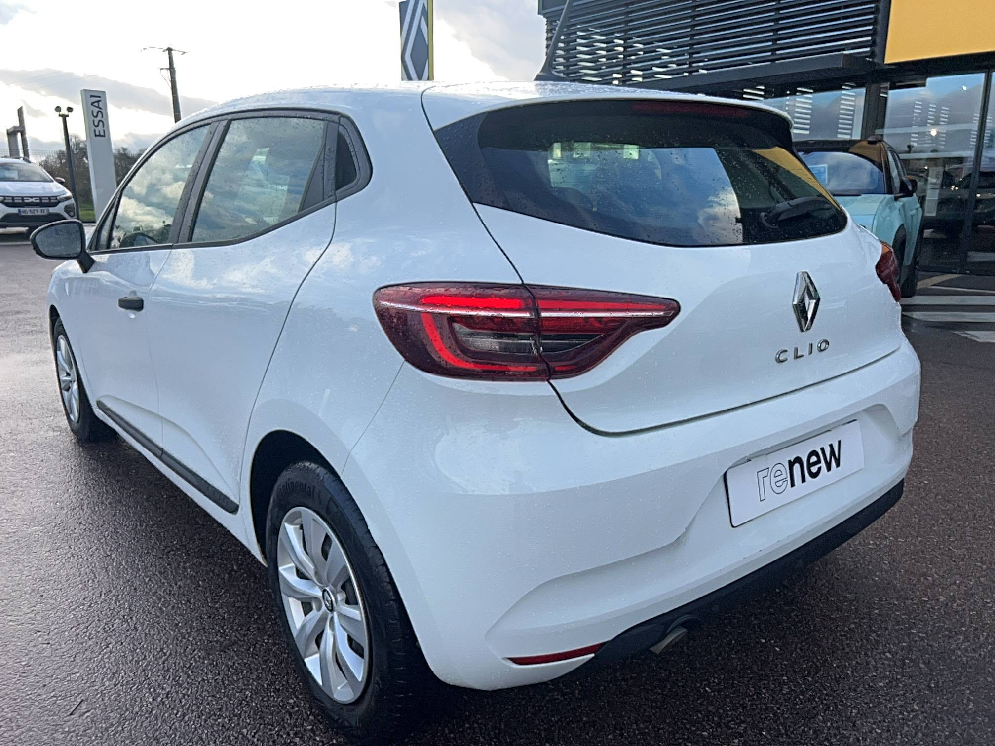 Vente en ligne Renault Clio 5 Clio SCe 65 au prix de 13 191 €