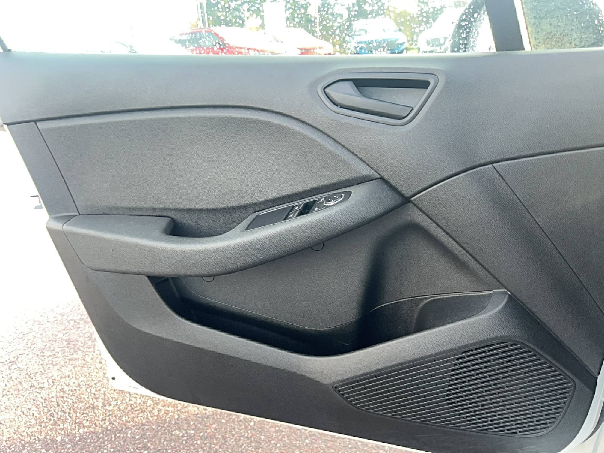 Vente en ligne Renault Clio 5 Clio SCe 65 au prix de 13 191 €