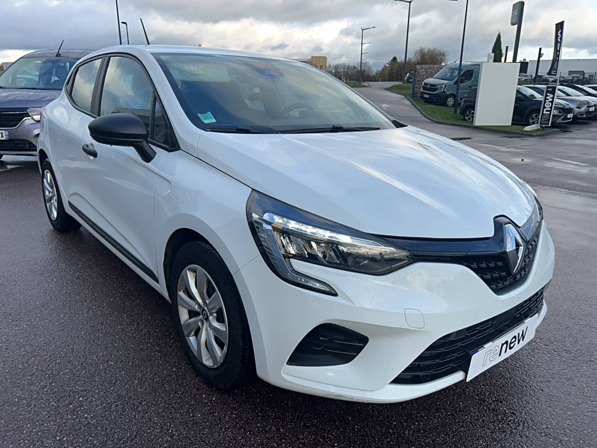 Vente en ligne Renault Clio 5 Clio SCe 65 au prix de 13 191 €