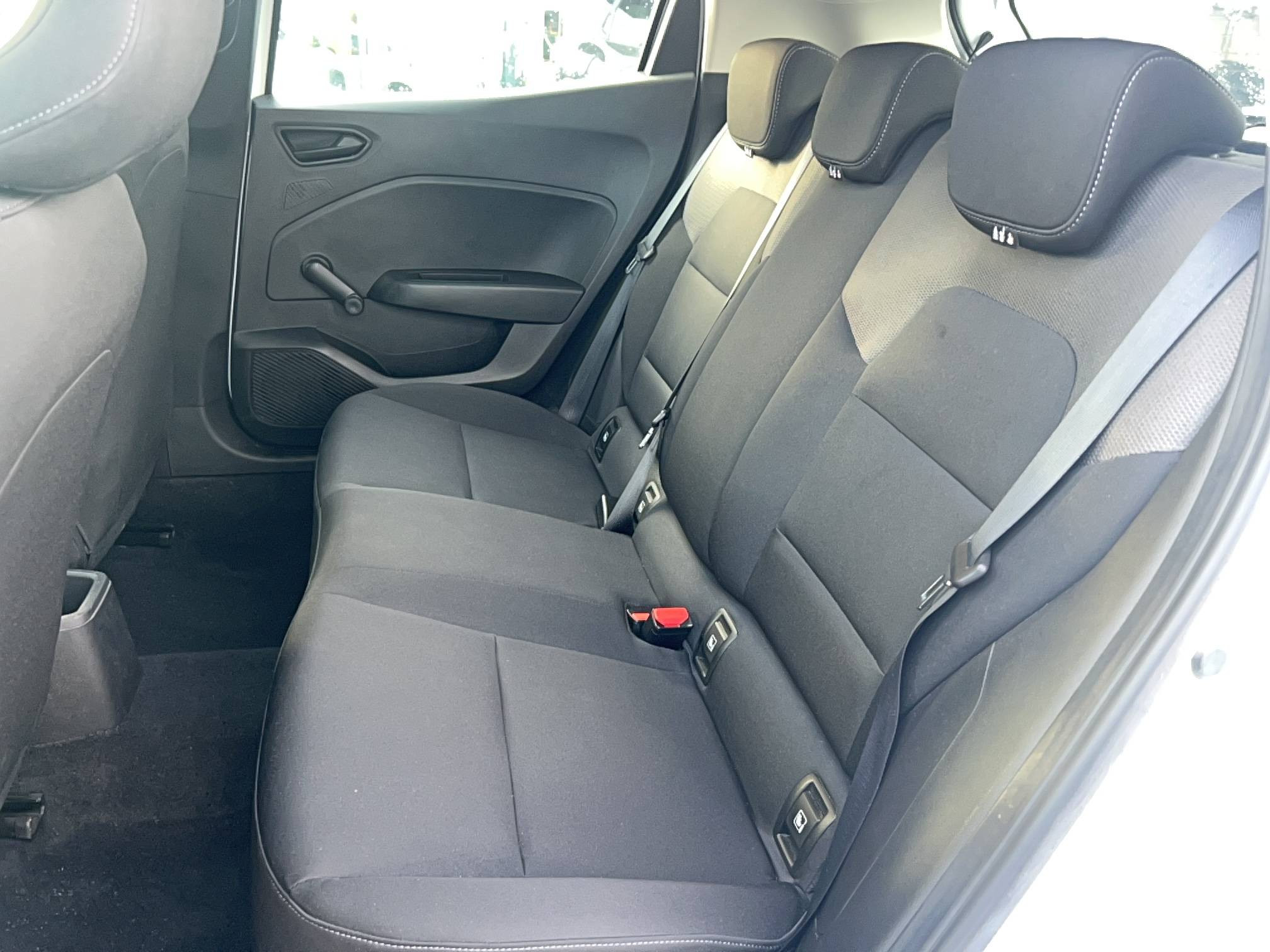 Vente en ligne Renault Clio 5 Clio SCe 65 au prix de 13 191 €