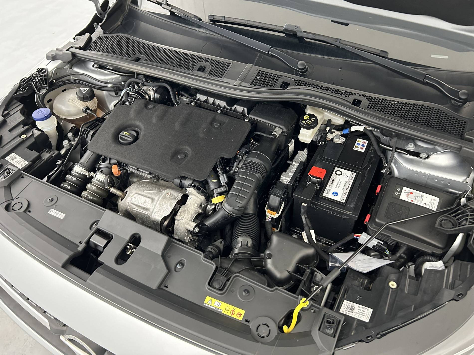 Vente en ligne Opel Corsa  1.5 Diesel 100 ch BVM6 au prix de 14 747 €