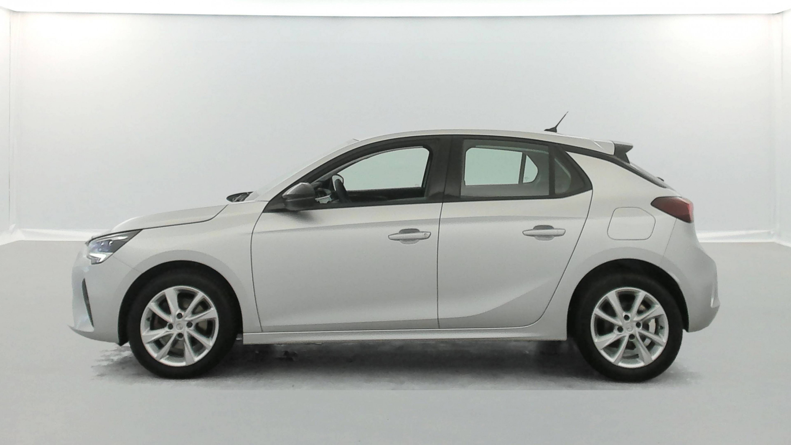 Vente en ligne Opel Corsa  1.5 Diesel 100 ch BVM6 au prix de 14 747 €