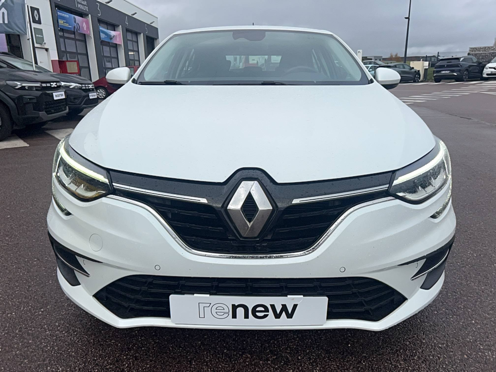 Vente en ligne Renault Megane 4 Mégane IV Berline Blue dCi 115 - 21N au prix de 18 491 €